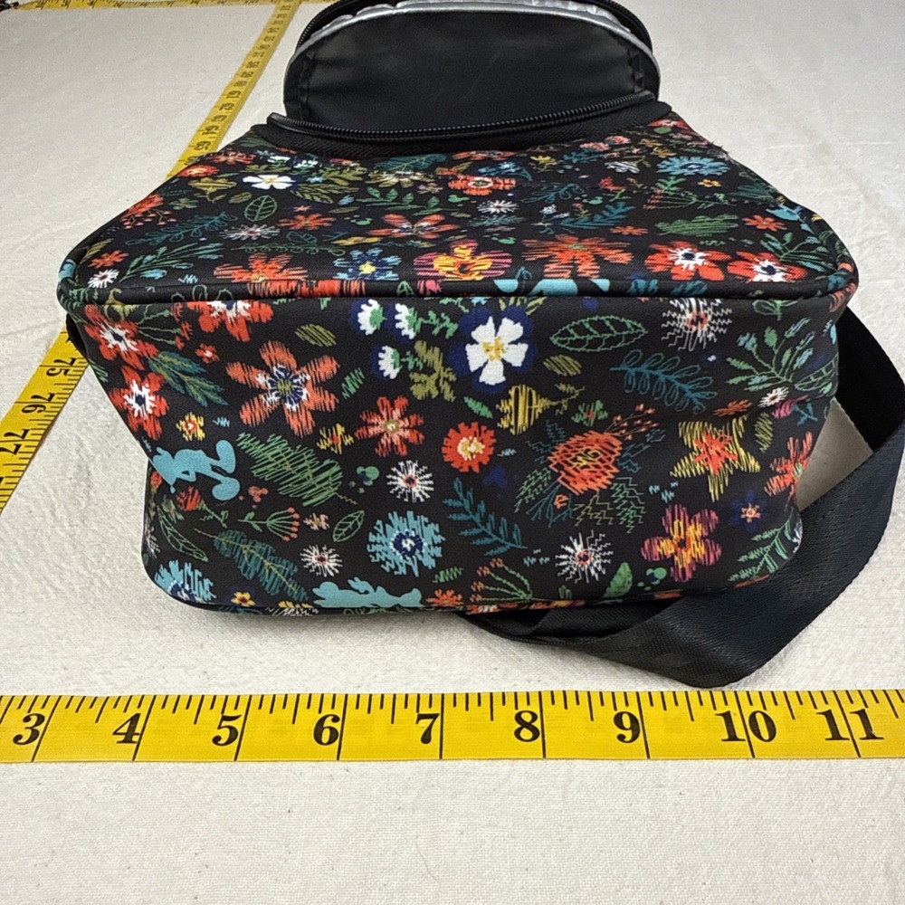Disney X Jujube Floral Embroidered Pattern Insulated Bag W/Kissing M&M Zip Pulls - Picture 6 of 15